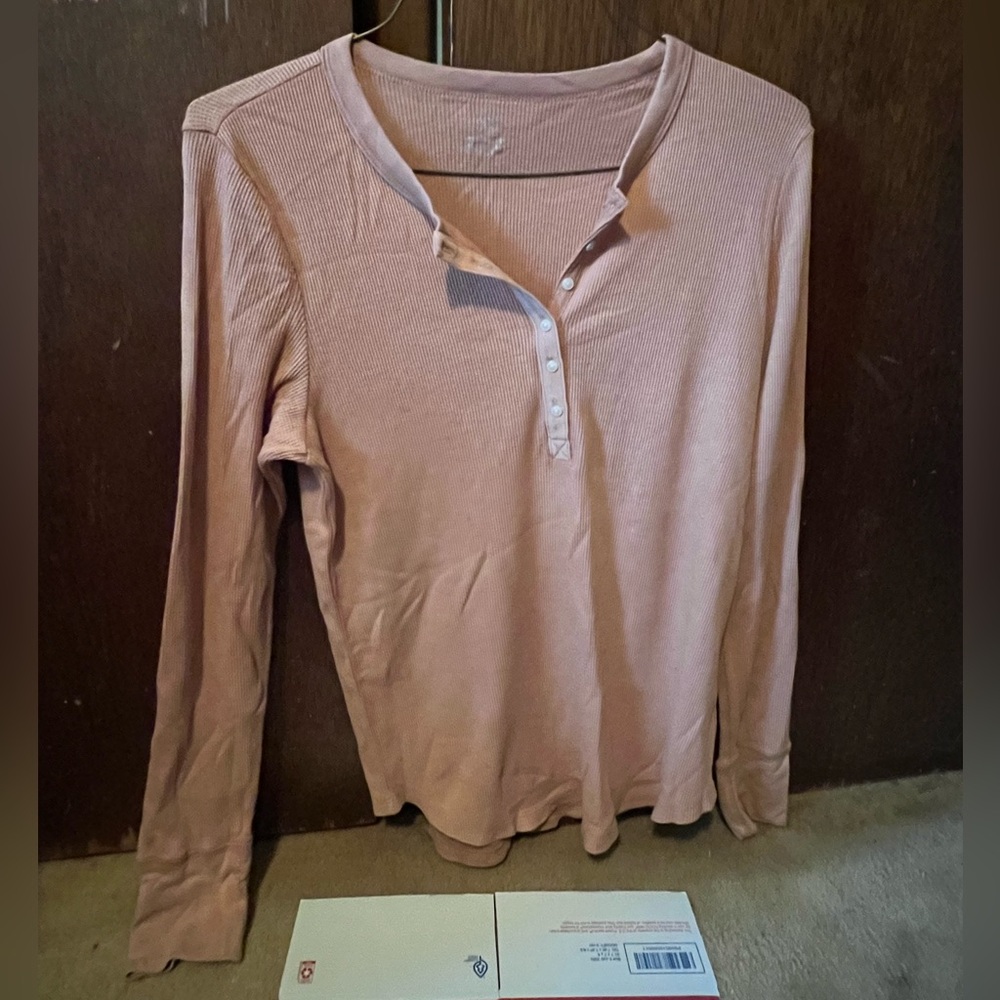 Aerie Lightweight Long Sleeve Button Up Top